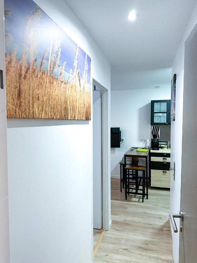 Appartements Calmes - Standing - Hypercentre - Clim - Wifi - Netflix Montpellier Esterno foto